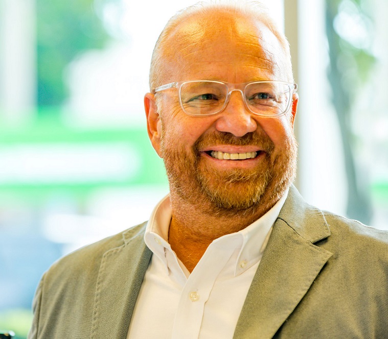 Dr. Rafael Marrero